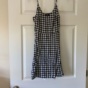 Lulus Black & White size S